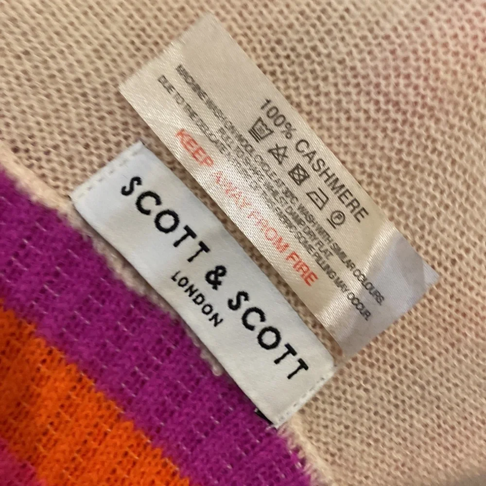 SCOTT & SCOTT LONDON Cream Mittens with Pink, Orange, and Purple Stripes